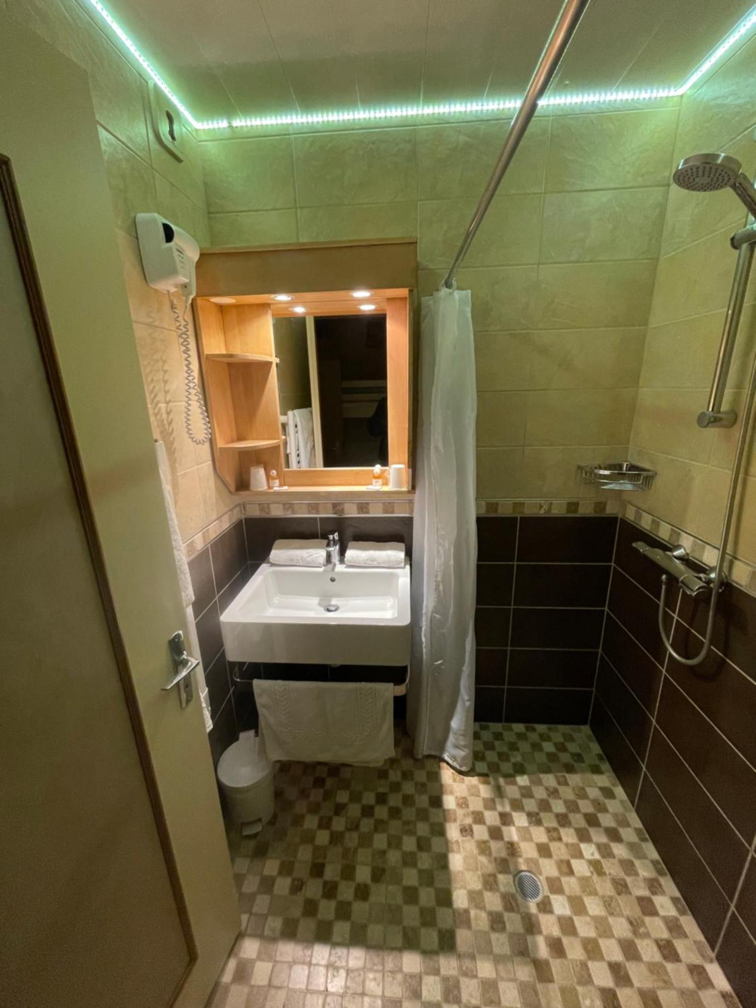 Hotel Le Ferraillon Abondance Kültér fotó